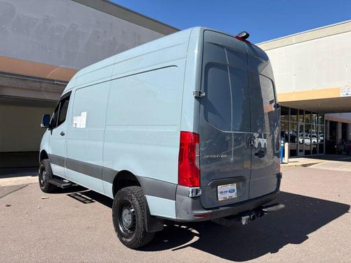 2023 Mercedes-Benz Sprinter 2500 Cargo 144 WB