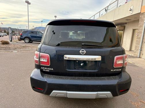 2017 Nissan Armada Platinum