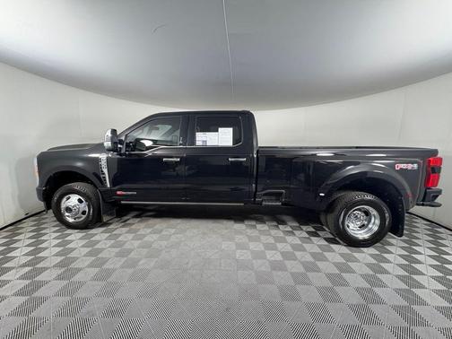 2024 Ford F-350 Platinum