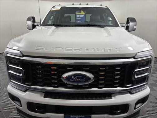 2025 Ford F-350 Platinum