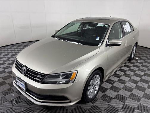 2015 Volkswagen Jetta Auto SE w/Connectivity