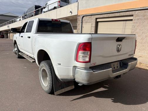 2021 RAM 3500 Tradesman Crew Cab 4x4 8' Box