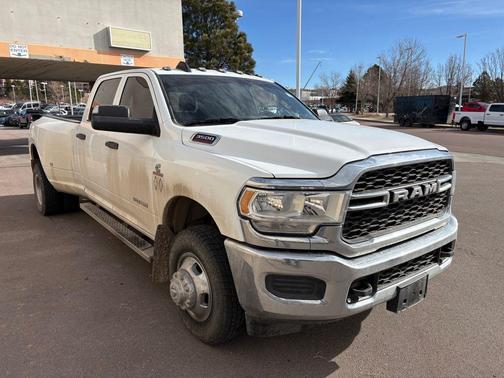 2021 RAM 3500 Tradesman Crew Cab 4x4 8' Box