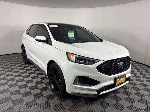 2022 Ford Edge ST
