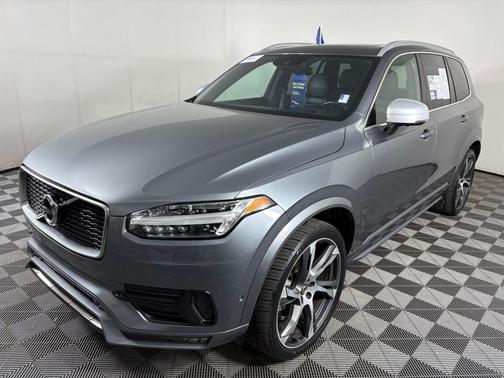 2019 Volvo XC90 T6 R-Design