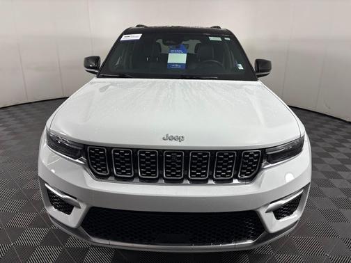 2024 Jeep Grand Cherokee Summit