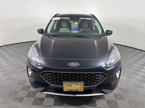 2021 Ford Escape Titanium