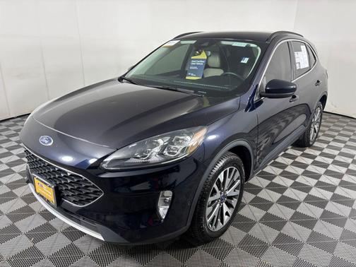 2021 Ford Escape Titanium