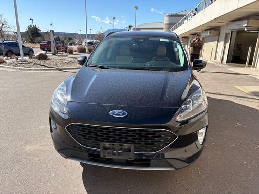 2021 Ford Escape Titanium