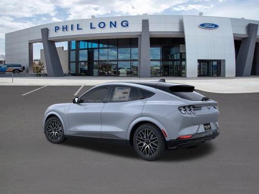 GLACIER GRAY MET TRI-COAT 2026 Ford Mustang Mach-E Premium
