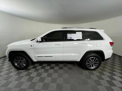 2020 Jeep Grand Cherokee Laredo