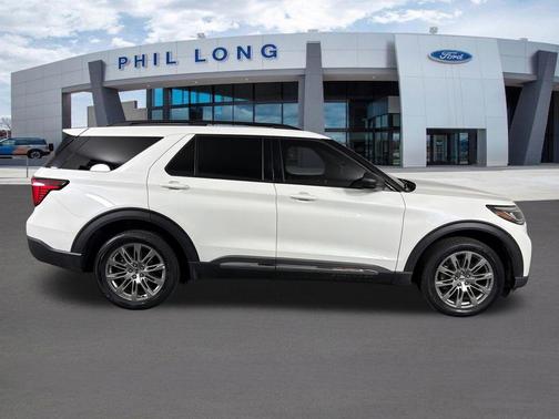 STAR WHITE MET TRI-COAT 2025 Ford Explorer Active