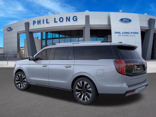 GLACIER GRAY MET TRI-COAT 2026 Ford Expedition Max Platinum
