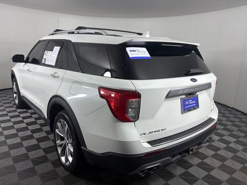 2021 Ford Explorer Platinum