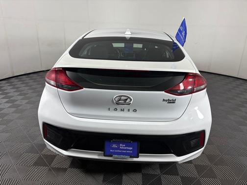 2019 Hyundai IONIQ Hybrid Blue