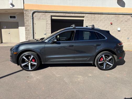 2023 Porsche Macan S