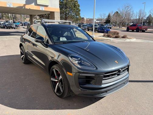 2023 Porsche Macan S