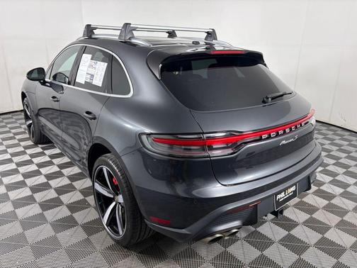 2023 Porsche Macan S