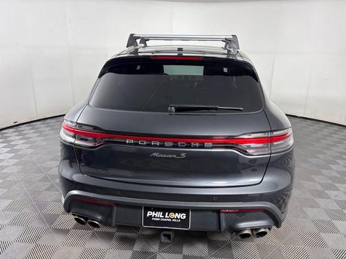 2023 Porsche Macan S