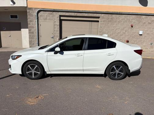 2019 Subaru Impreza 2.0i Premium