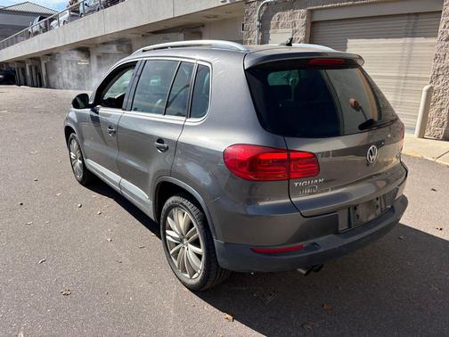 2012 Volkswagen Tiguan SE