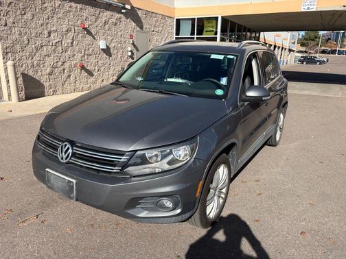 2012 Volkswagen Tiguan SE