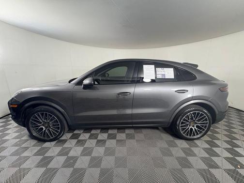 2020 Porsche Cayenne Cayenne
