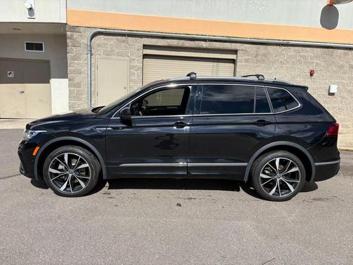2024 Volkswagen Tiguan 2.0T SEL R-Line 4MOTION