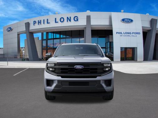 Glacier Gray Metallic Tri-Coat 2027 Ford Expedition Max Active 4x4