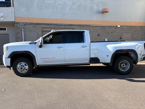 2022 GMC Sierra 3500 Denali