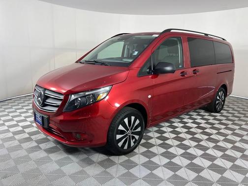 2023 Mercedes-Benz Metris Base