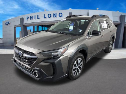 Brilliant Bronze Metallic 2023 Subaru Outback Premium
