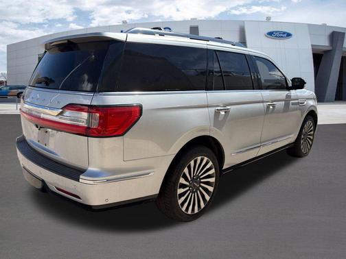 2019 Lincoln Navigator Reserve