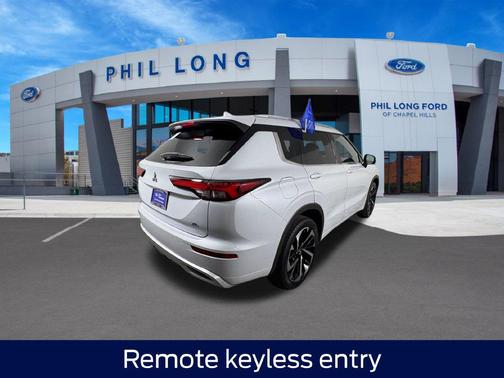 White Diamond 2023 Mitsubishi Outlander SEL