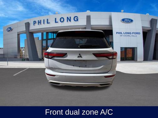 White Diamond 2023 Mitsubishi Outlander SEL