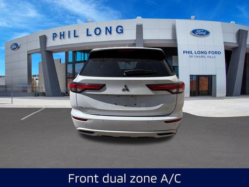 White Diamond 2023 Mitsubishi Outlander SEL