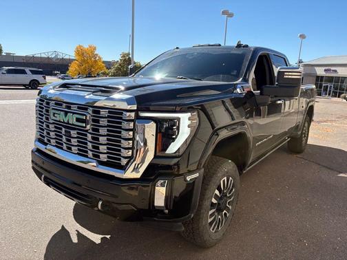 2024 GMC Sierra 2500 Denali