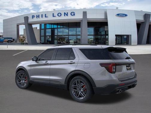 CARBONIZED GRAY METALLIC 2026 Ford Explorer ST