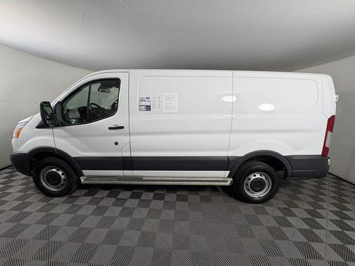 2018 Ford Transit-250 Base