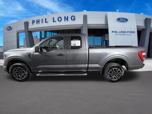 CARBONIZED GRAY METALLIC 2023 Ford F-150 XL
