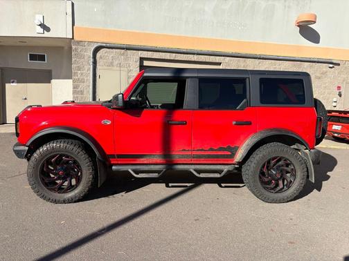 2022 Ford Bronco Wildtrak