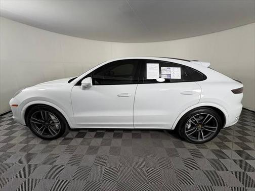 2020 Porsche Cayenne Turbo