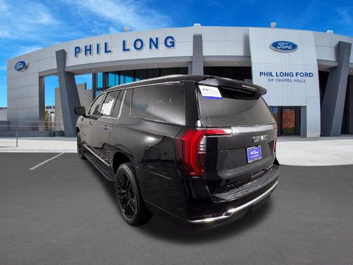 Onyx Black 2026 GMC Yukon XL 4WD Elevation