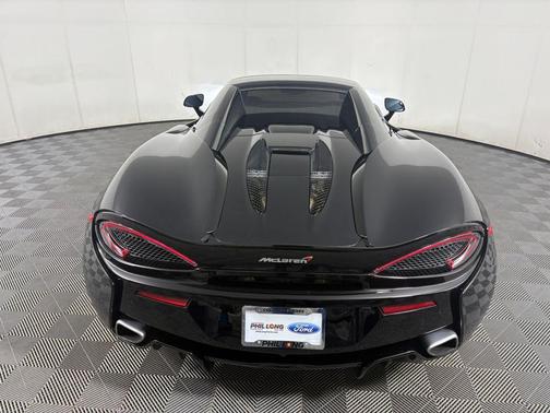 2018 McLaren 570S Base