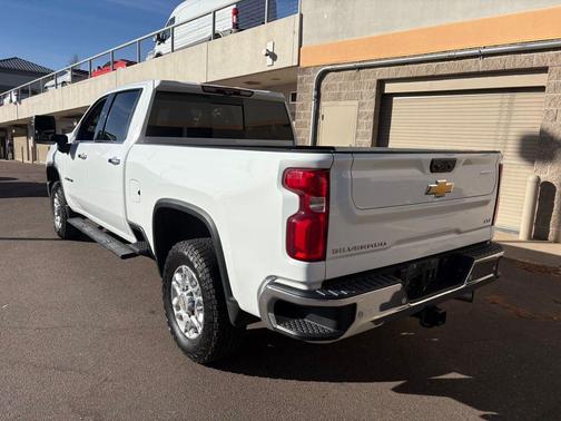 2024 Chevrolet Silverado 2500 LTZ