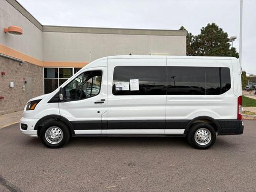 2025 Ford Transit-350 XLT