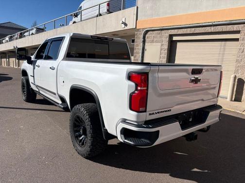 2024 Chevrolet Silverado 2500 High Country
