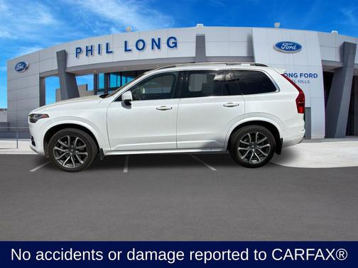 Crystal White Pearl 2019 Volvo XC90 T6 Momentum