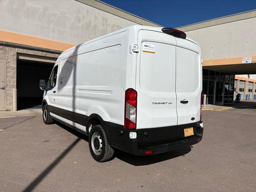 2022 Ford Transit-350 Base