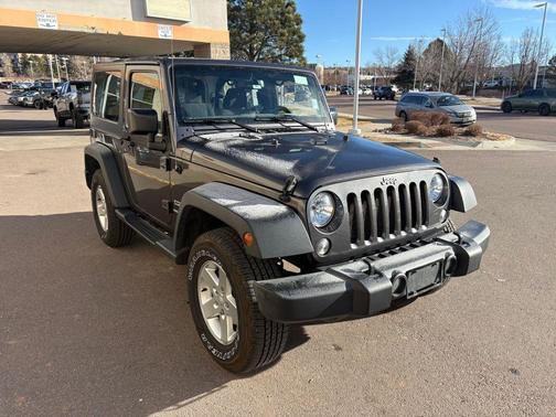2016 Jeep Wrangler Sport